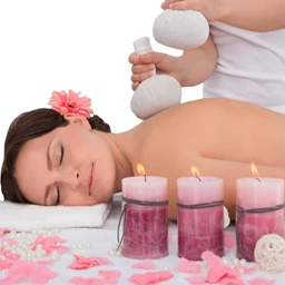 Bild von Kräuterstempel Massage Ausbildung